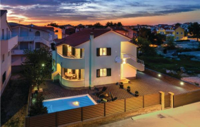 Amazing home in Vodice with WiFi, 3 Bedrooms and Sauna